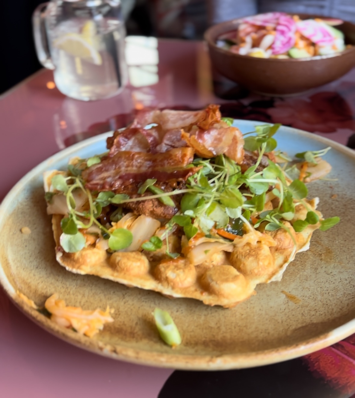 Chicken and waffles - The streetfood club
