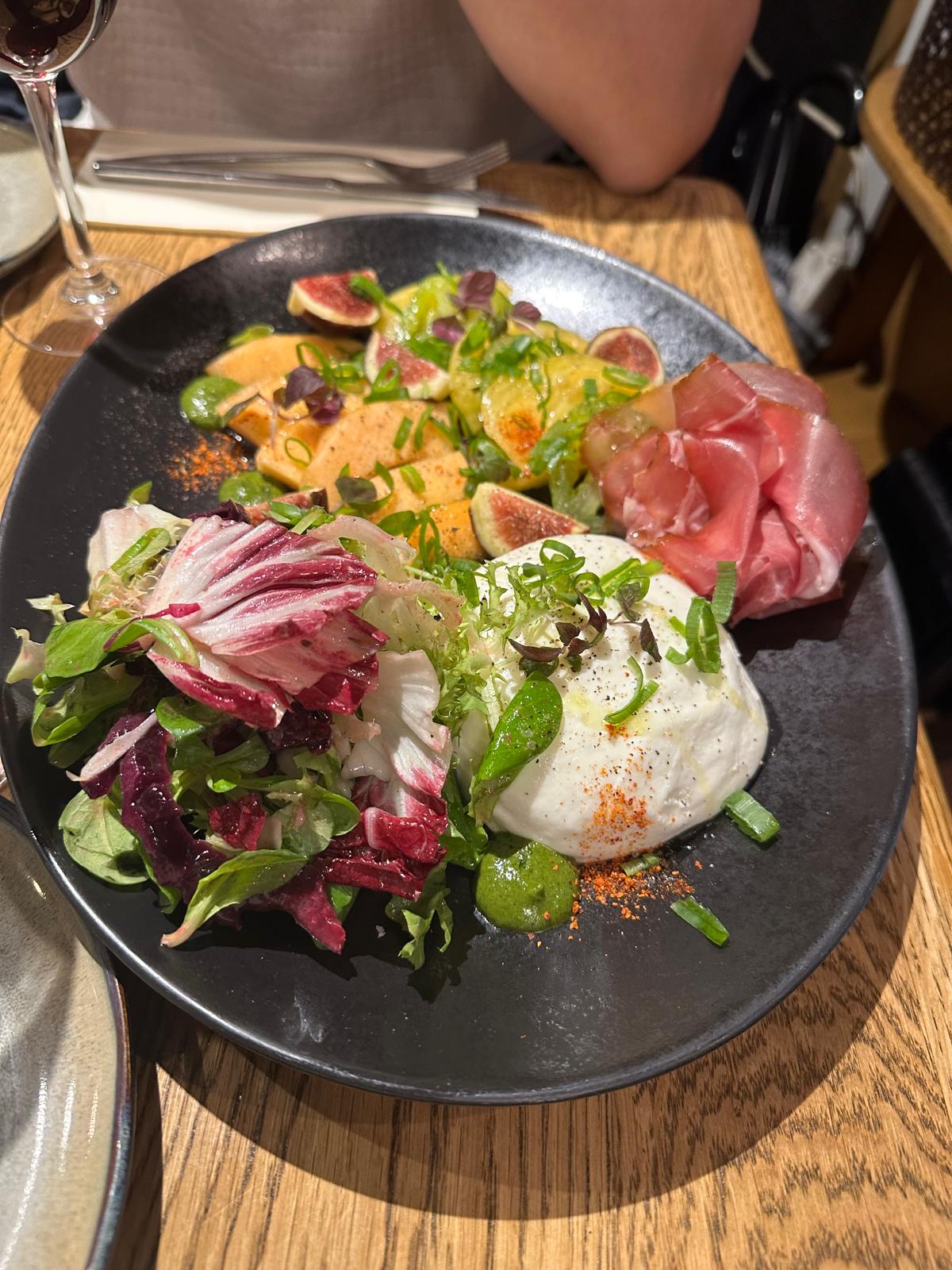 Burrata at Le Sense unique